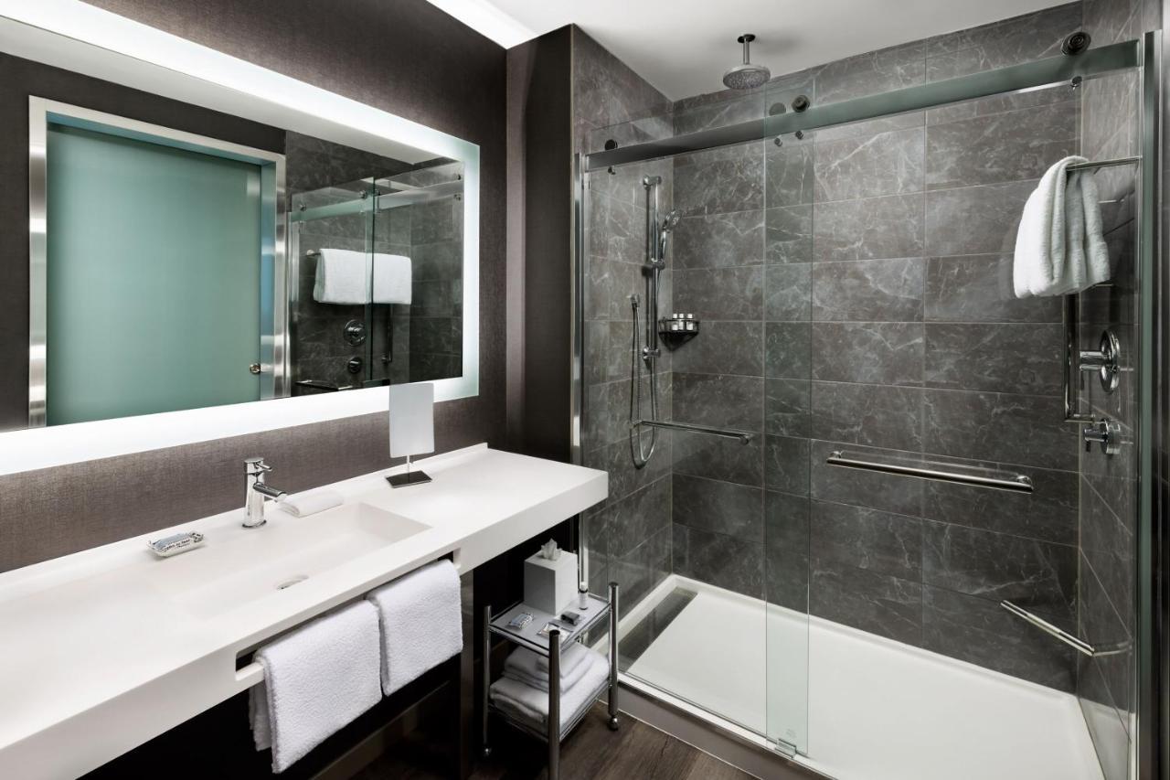 Ac Hotel By Marriott Bethesda Downtown Экстерьер фото